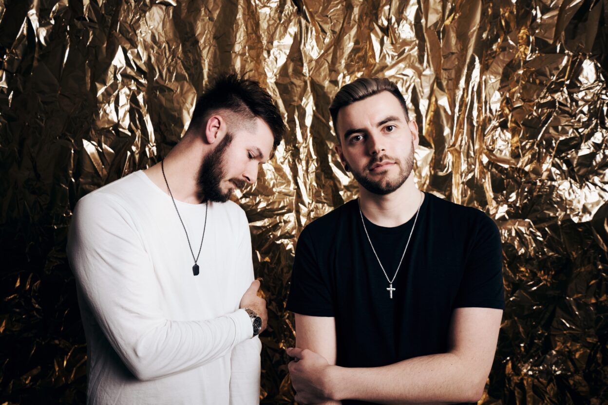 VIDEO PREMIERE: STAY GLDN - Dead Ends, Fake Friends 