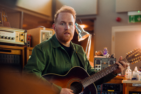 GAVIN JAMES announces two Northern Irish shows to coincide with release of his upcoming 3rd studio album 