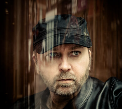 PAUL DRAPER announces new single 'Everybody Becomes a Problem Eventually', as he starts his UK tour 