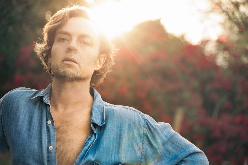 DARREN HAYES releases new club anthem 'Do You Remember?' from his long-awaited new solo record 
