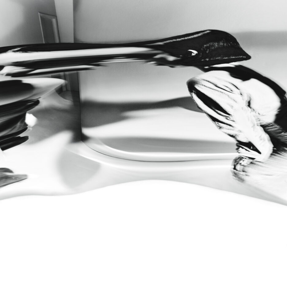 ALBUM REVIEW: Kelly Lee Owens - LP.8 