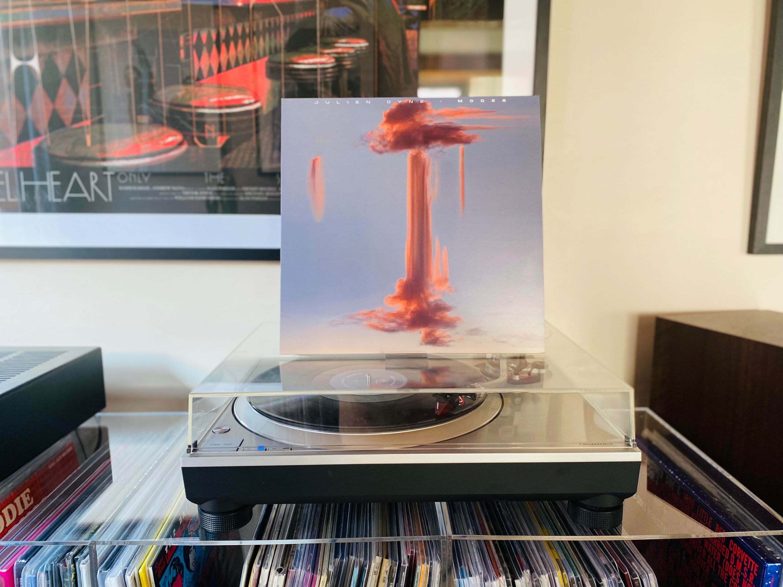 ON THE TURNTABLE: Julien Dyne - Modes