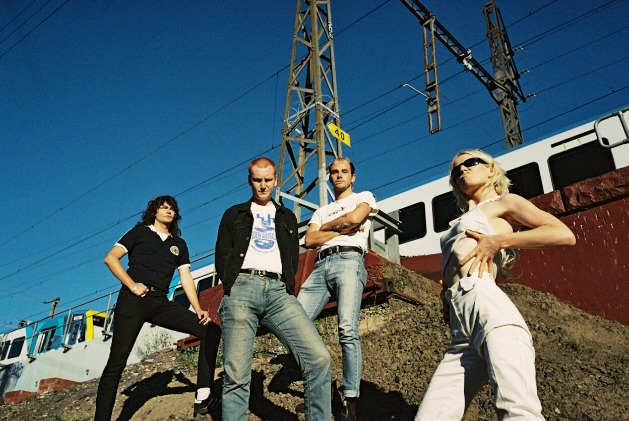LIVE REVIEW: Amyl and the Sniffers at Brixton Academy, London 
