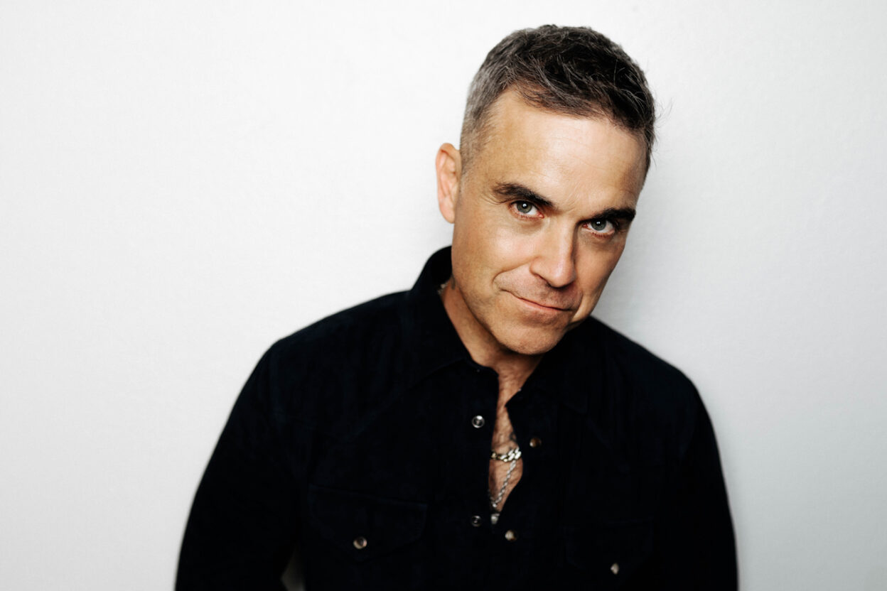 ROBBIE WILLIAMS celebrates 25 years as a solo artist with new album ‘XXV’ 1
