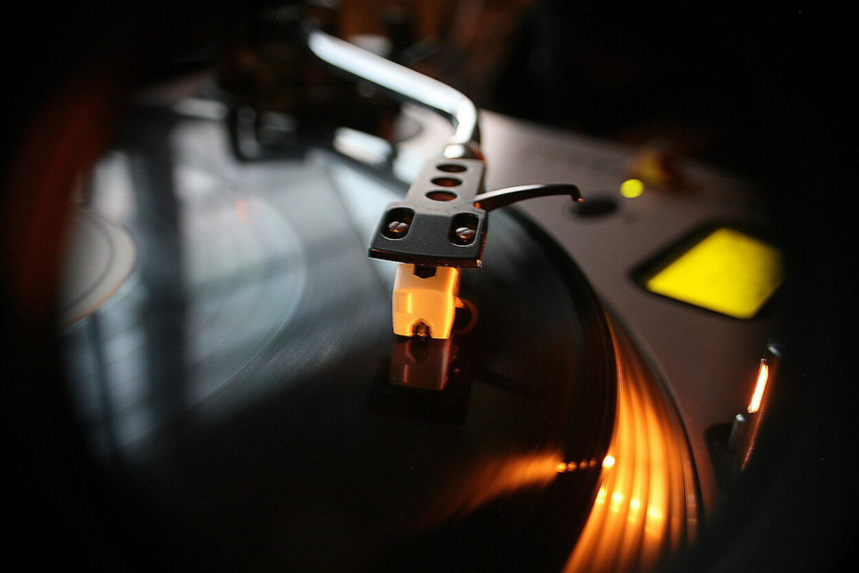 Music Production Software Enthusiasts and Professionals Should Check Out 