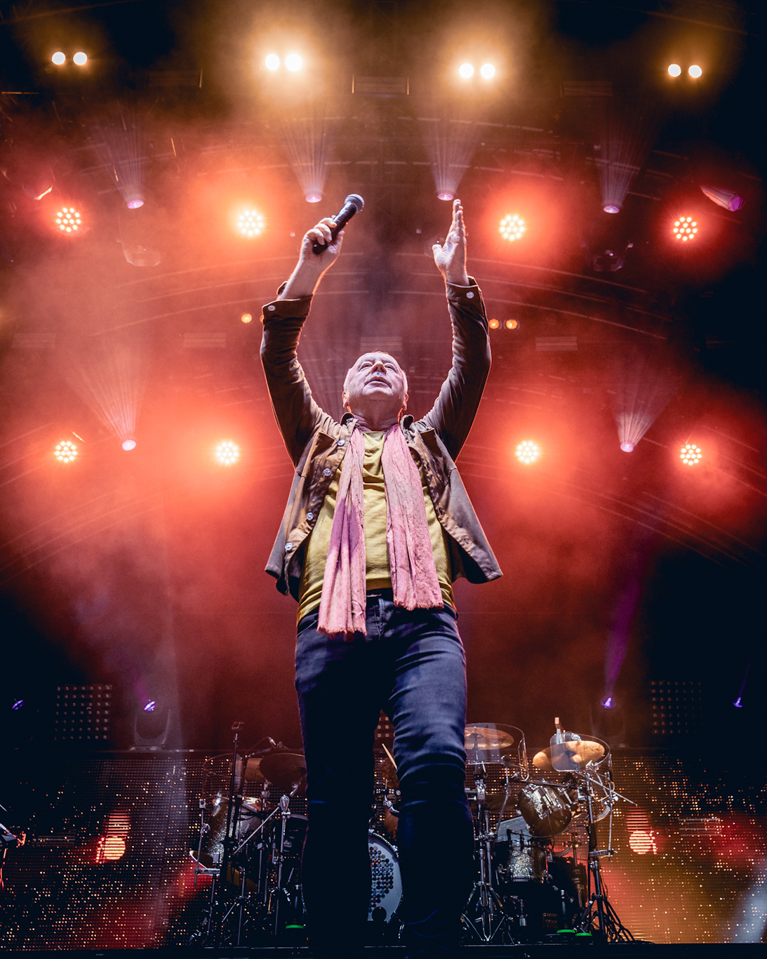 LIVE REVIEW: Simple Minds at Custom House Square, Belfast, Northern Ireland