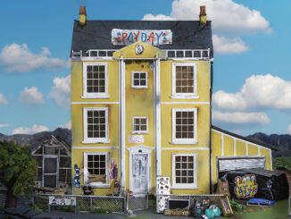 ALBUM REVIEW: Lowlife - Payday 82 Lowlife - Payday
