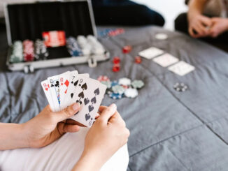 The Do's and Don'ts of Online Poker Etiquette