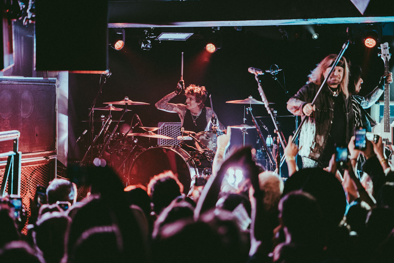 LIVE REVIEW: Dögs of War (Mötley Crüe) at The Underworld, Camden, London 82 LIVE REVIEW: Dögs of War (Mötley Crüe) at The Underworld, Camden, London Credit: Shapiro Media