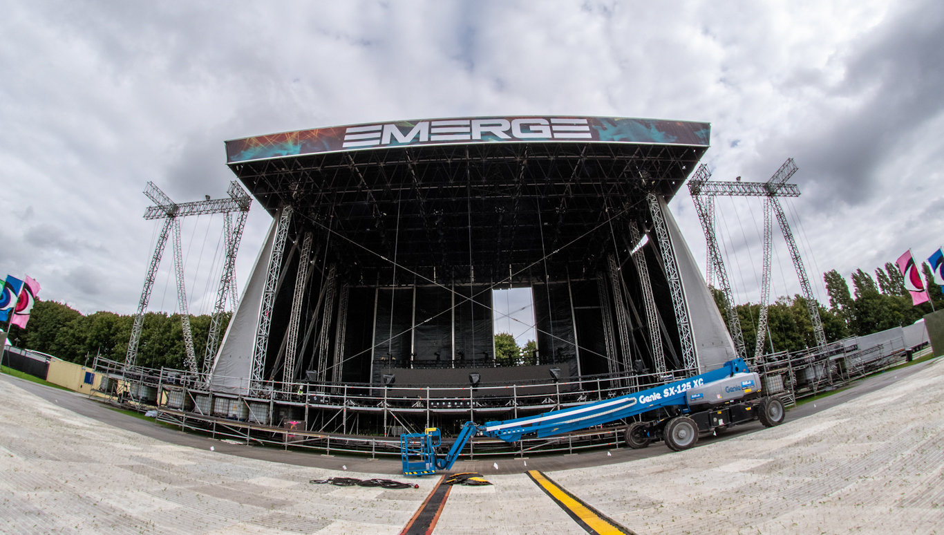 EMERGE MUSIC FESTIVAL - Ireland’s biggest Electronic Music Festival, is back this weekend 91 EMERGE MUSIC FESTIVAL © Bernie McAllister