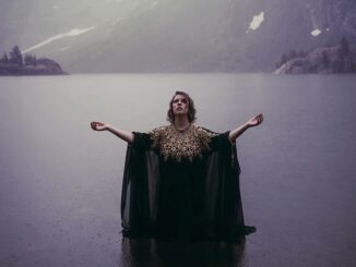 ALBUM REVIEW: SPELLES – Diving Into the Arms of the Divine 81 ALBUM REVIEW: SPELLES – Diving Into the Arms of the Divine