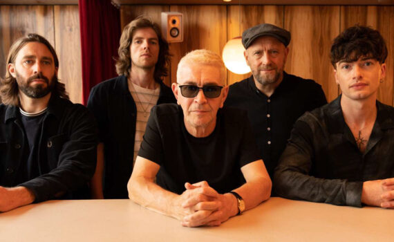 Michael Head & The Red Elastic Band