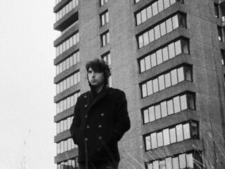 THOM SOUTHERN to release a new single 'Hey What's Happenin?' this Friday, 26th January 82 THOM SOUTHERN