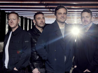 STARSAILOR release their new single 'Dead On The Money' 81 Starsailor