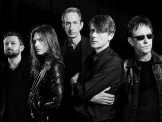 SUEDE announce huge summer outdoor show at Audley End, Essex with very special guests Johnny Marr & Nadine Shah 82 Suede