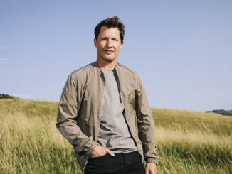 LIVE REVIEW: James Blunt at The Royal Albert Hall 81 LIVE REVIEW: James Blunt at The Royal Albert Hall
