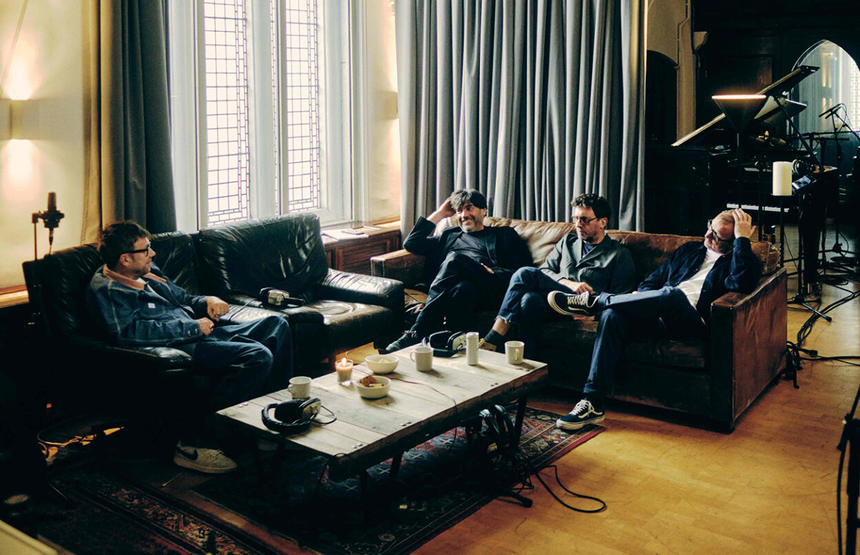 blur: To The End