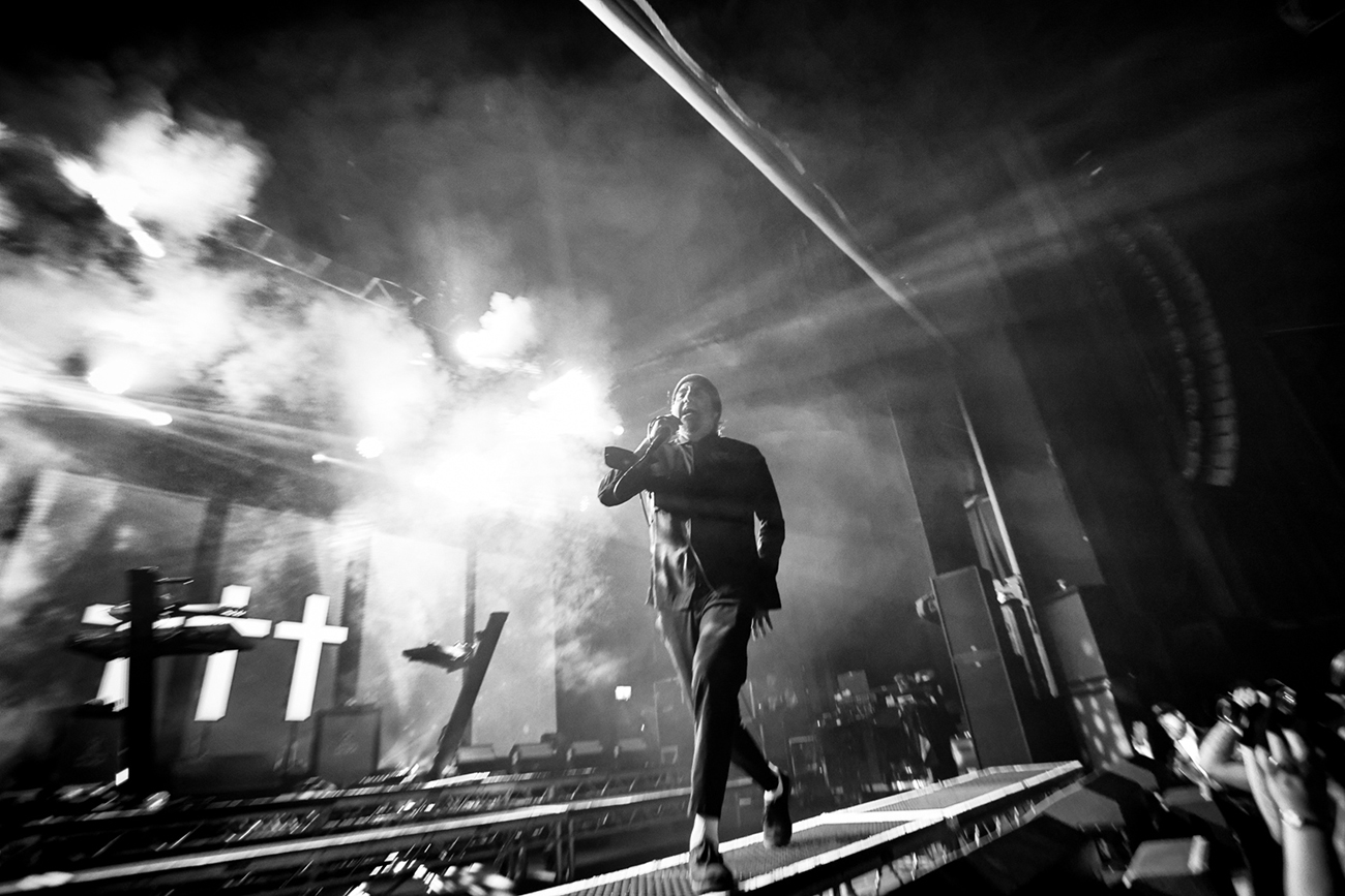 IN FOCUS// ††† Crosses at the O2 Forum, Kentish Town, London 82 IN FOCUS// Crosses at the O2 Forum, Kentish Town, London Credit: Denise Esposito