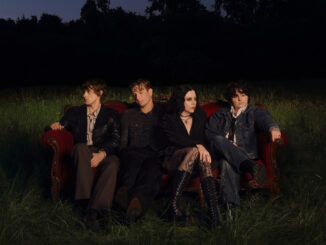 PALE WAVES announce their fourth album 'Smitten' & share lead single 'Perfume' 89 Pale Waves