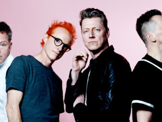 TRAVIS reveal new single 'Bus' & announce UK headline tour in December 81 Travis