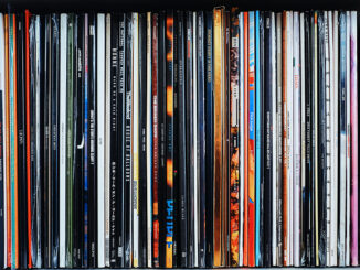 The Revival of Vinyl: Why Analog Music is Making a Comeback 82 Vinyl