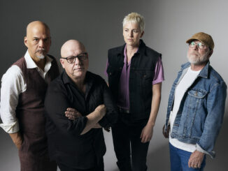 PIXIES announce new album 'The Night The Zombies Came' with new song 'Chicken' 85 Pixies