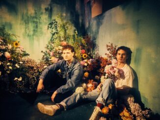 FOSTER THE PEOPLE unveil their eagerly awaited new album 'Paradise State of Mind' 82 Foster The People