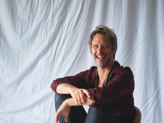 CHESNEY HAWKES returns with new single ‘Get A Hold Of Yourself’ 85 Chesney Hawkes