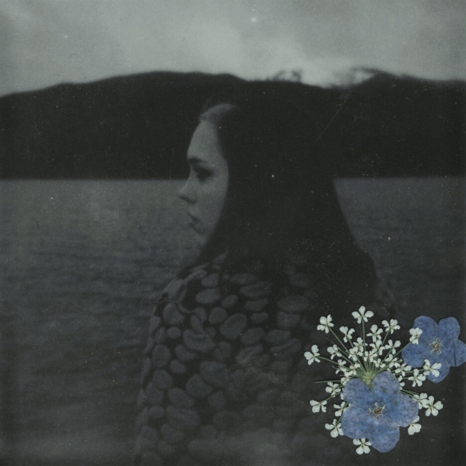 ALBUM REVIEW: Soccer Mommy – Evergreen