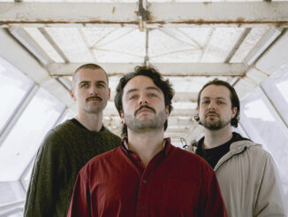 Electro-noise three-piece YARD are back with their latest single ‘Call’ 82 YARD