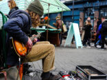 Buskers