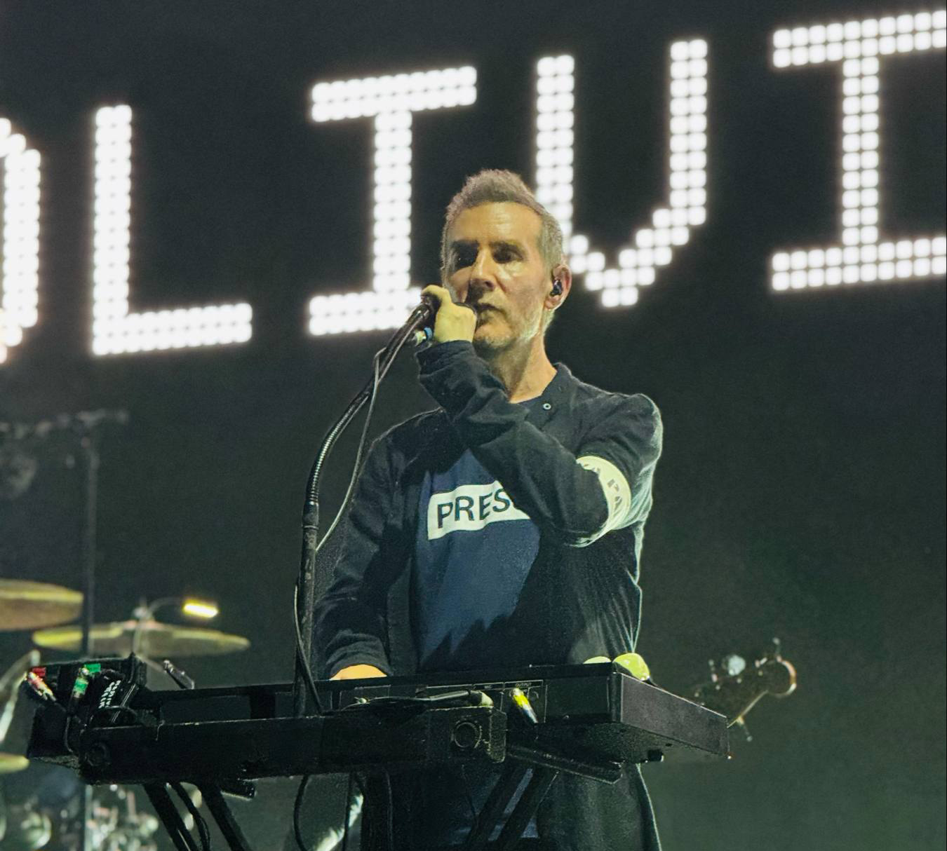 LIVE REVIEW: Massive Attack Confront War, Climate Crisis, and Corporate Power in Stunning Manchester Show 88 massive attack