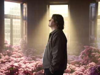 Lewis Capaldi returns with brand new single 'Survive' 82 Lewis Capaldi