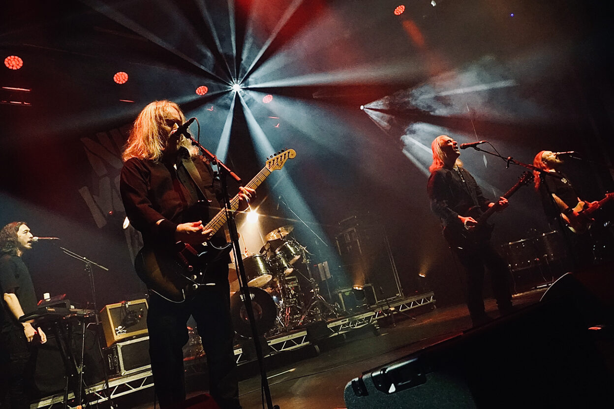 LIVE REVIEW: Wool City Rockers: Paradise Lost, Terrorvision & New Model Army take over Bradford Live Credit: Alina Salihbekova