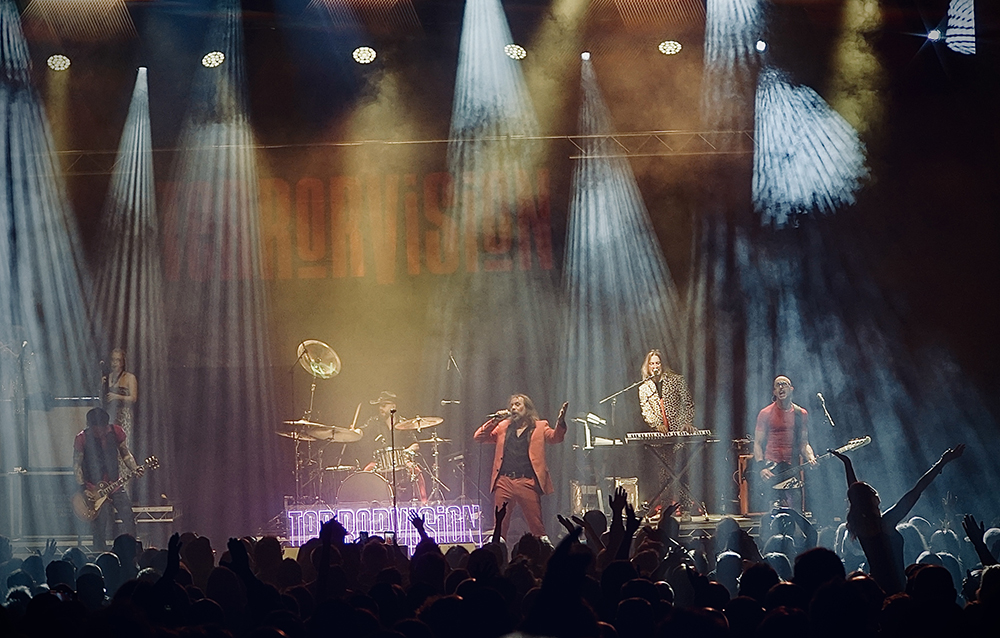 LIVE REVIEW: Wool City Rockers: Paradise Lost, Terrorvision & New Model Army take over Bradford Live Credit: Alina Salihbekova