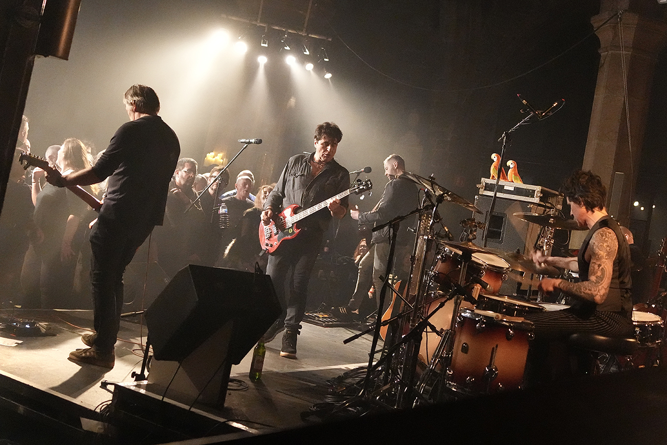 LIVE REVIEW: The Chameleons Turn Halifax Minster into a Gothic Dream for Valentine’s Night Credit: Alina Salihbekova