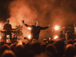 LIVE REVIEW: Elbow Deliver Emotional Triumph at Teenage Cancer Trust Royal Albert Hall Show