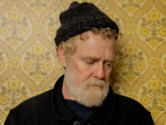 Glen Hansard on ‘Transmissions East’, Bob Dylan and a Record That Isn’t Looking Back | XS Noize Podcast #282