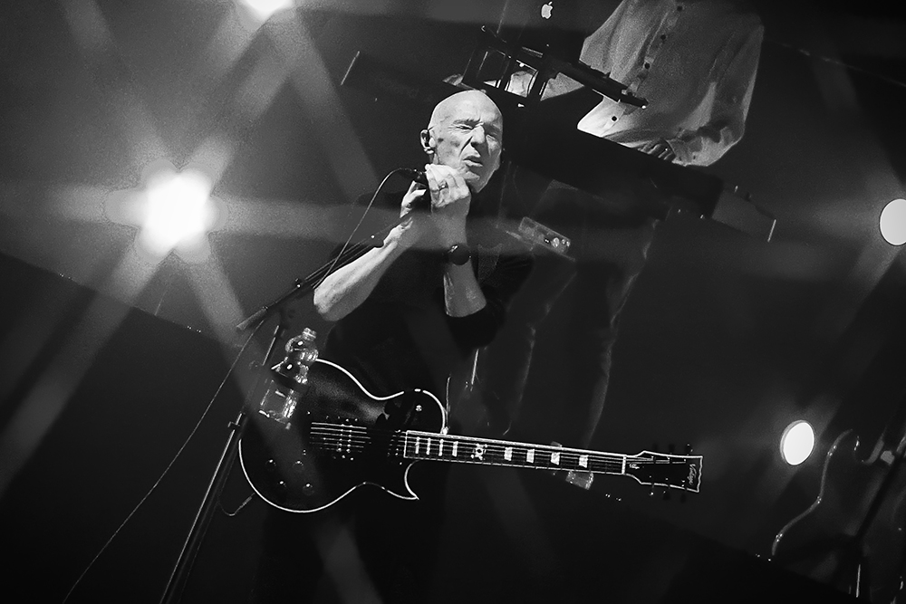 LIVE REVIEW: Midge Ure Delivers a Classy, Nostalgic Night at Nottingham’s Royal Concert Hall Credit: Alina Salihbekova