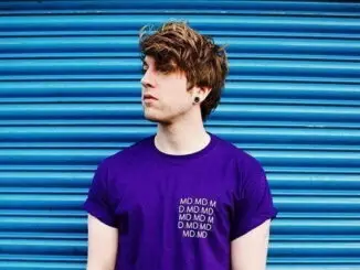 MIKE DIGNAM 'HURT' 82 MIKE DIGNAM 'HURT'