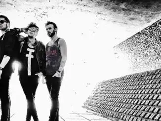 THESE REIGNING DAYS STREAM NEW SINGLE 'THRONES'