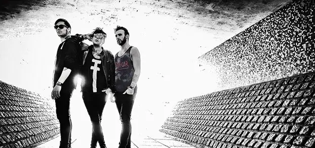 THESE REIGNING DAYS STREAM NEW SINGLE 'THRONES'