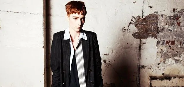 LISTEN TO NEW TRACK FROM LONELADY 'GROOVE IT OUT' 