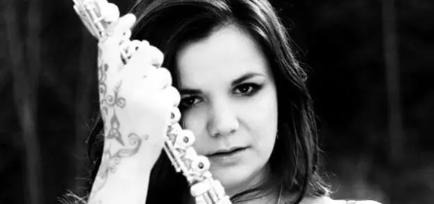 SHONA BROWN TO RELEASE A SINGLE PER MONTH