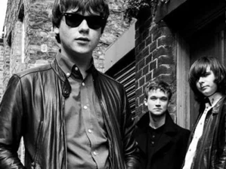 JOHN McCULLAGH & THE ESCORTS: to release new album ‘New Born Cry’ 4th May