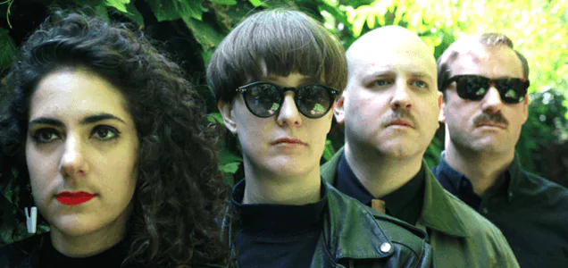 TRACK OF THE DAY : FLESH WORLD - POOLSIDE BOYS