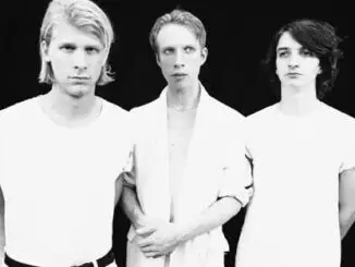 SHINY DARKLY - Release Debut album 'Little Earth' released June 8th