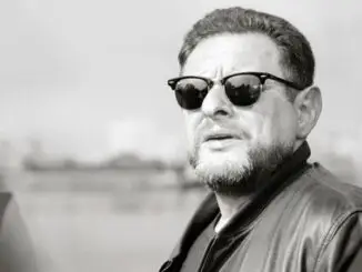 SHAUN RYDER - RELEASES LIMITED EDITION Vinyl 12" - 'CLOSE THE DAM' - Listen