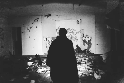 ROUGH YEAR - unveils new tracks 'Arch' and 'Gland' - listen