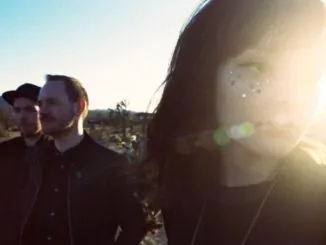 CHVRCHES - SHARE VIDEO FOR "LEAVE A TRACE"